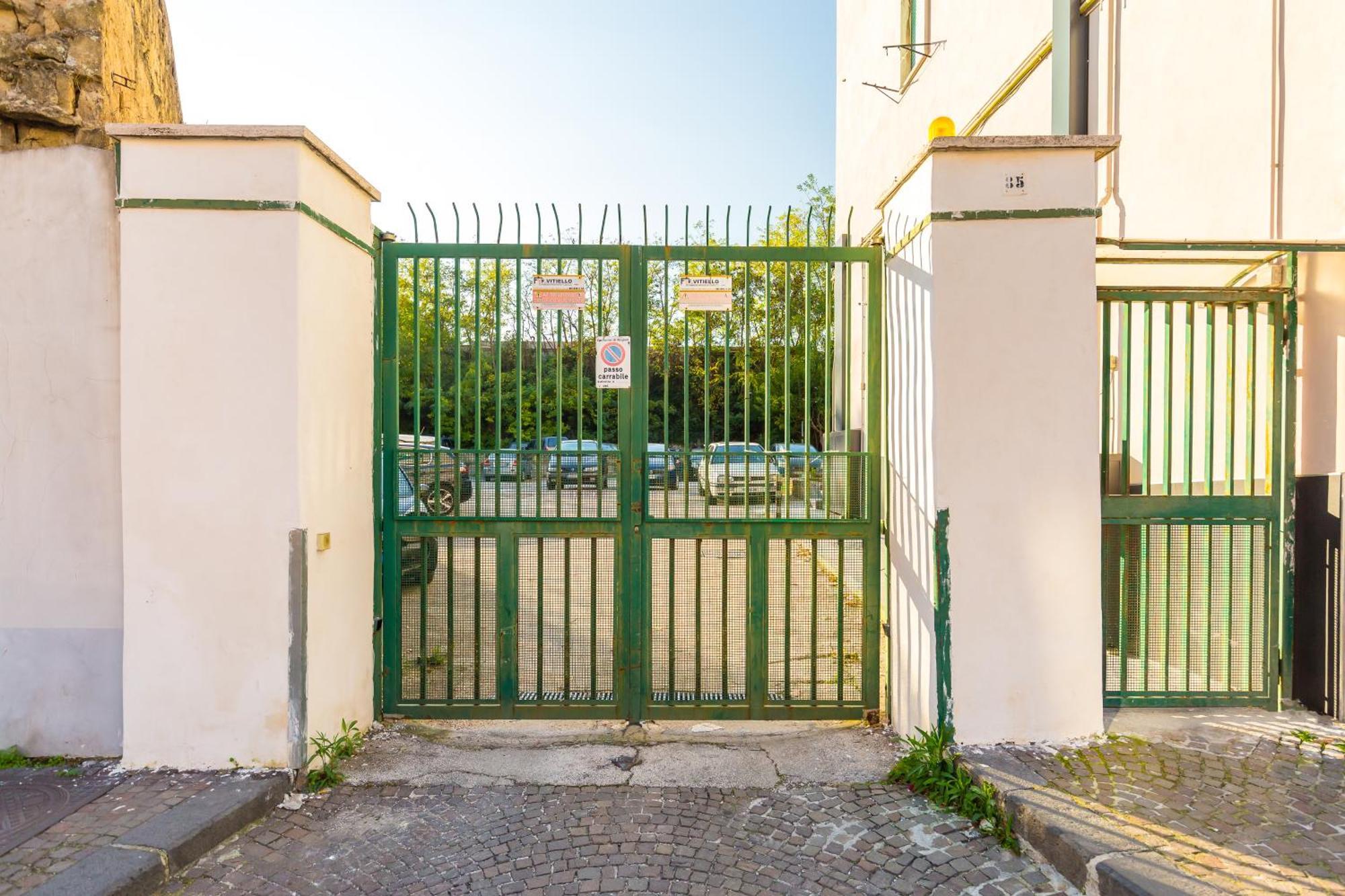 Malta Modern And Lovely Flat With Parking Napoli Bagian luar foto