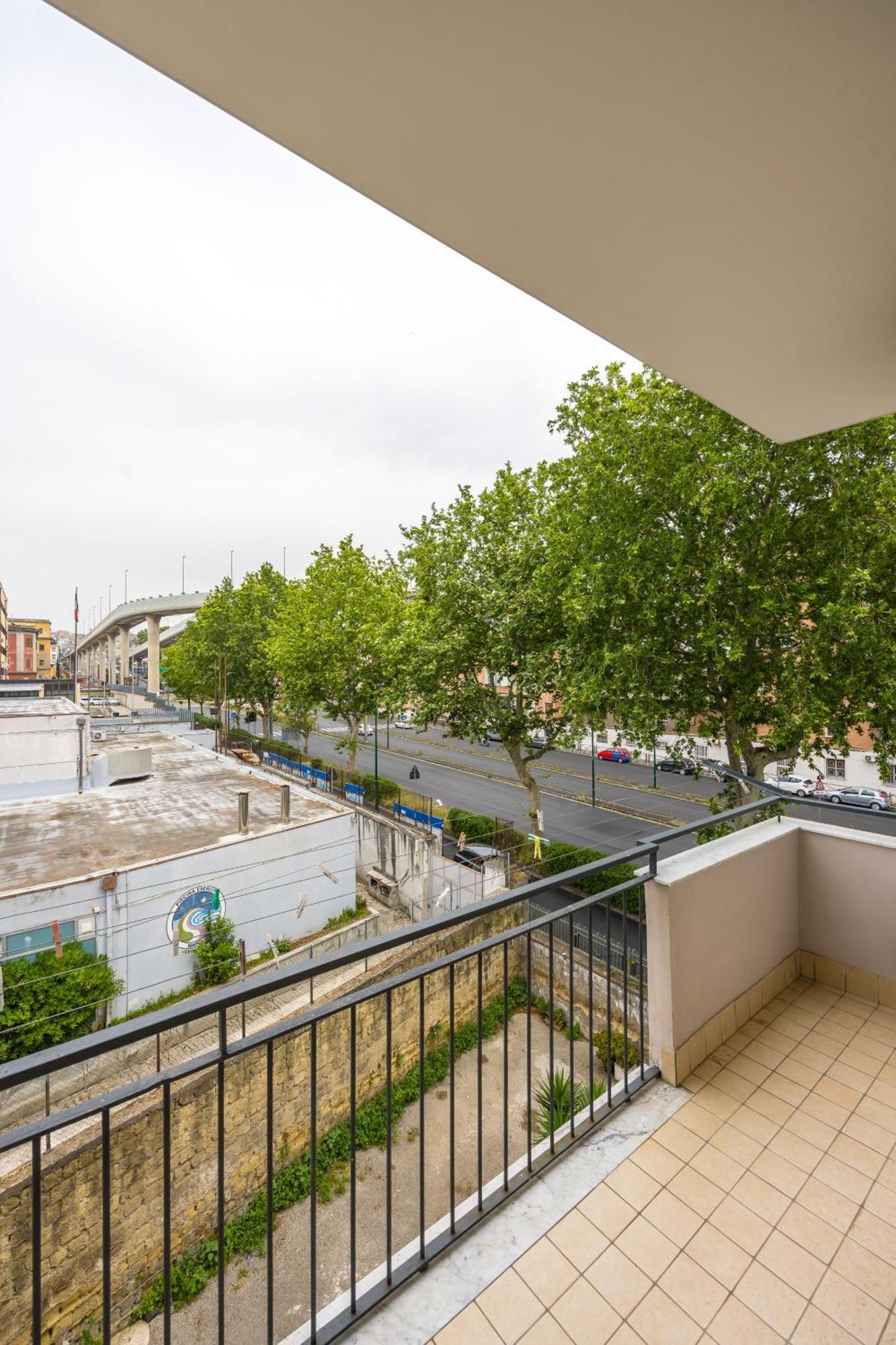 Malta Modern And Lovely Flat With Parking Napoli Bagian luar foto